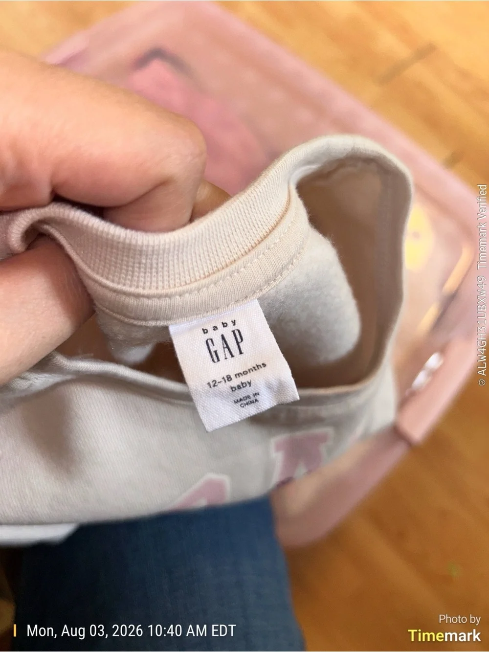 GAP Cream Sweatshirt with Pink Snoopy Puff Graphic